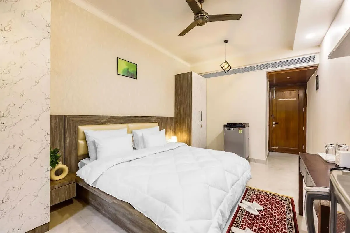 Appartamento Eco-Chic Oasis In The City With Garden Gurgaon